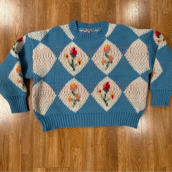Floral Diamond Patterned Sweater - Blue - Small - Picture 1 of 4